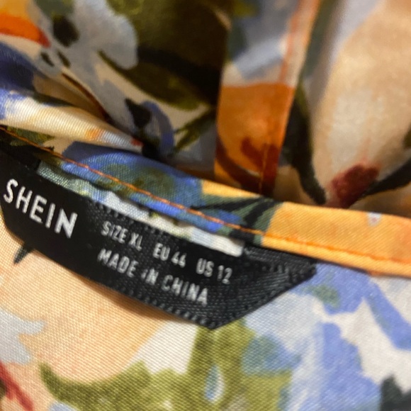 Shein Floral Spring Dress - Picture 3 of 3